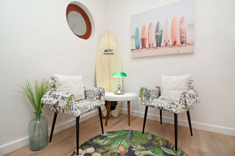 2 Bedroom Property for Sale in Fish Hoek Western Cape